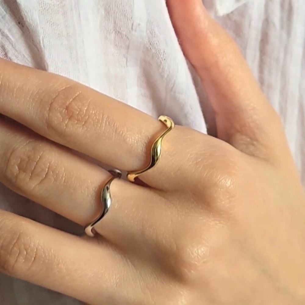 Gold Irregular Wave Adjustable Ring - image 4